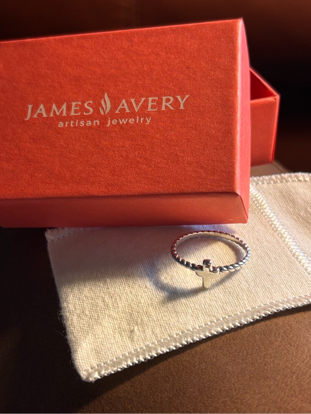 (RETIRED) James Avery Silver Twisted Band Ring with Cross Accent
